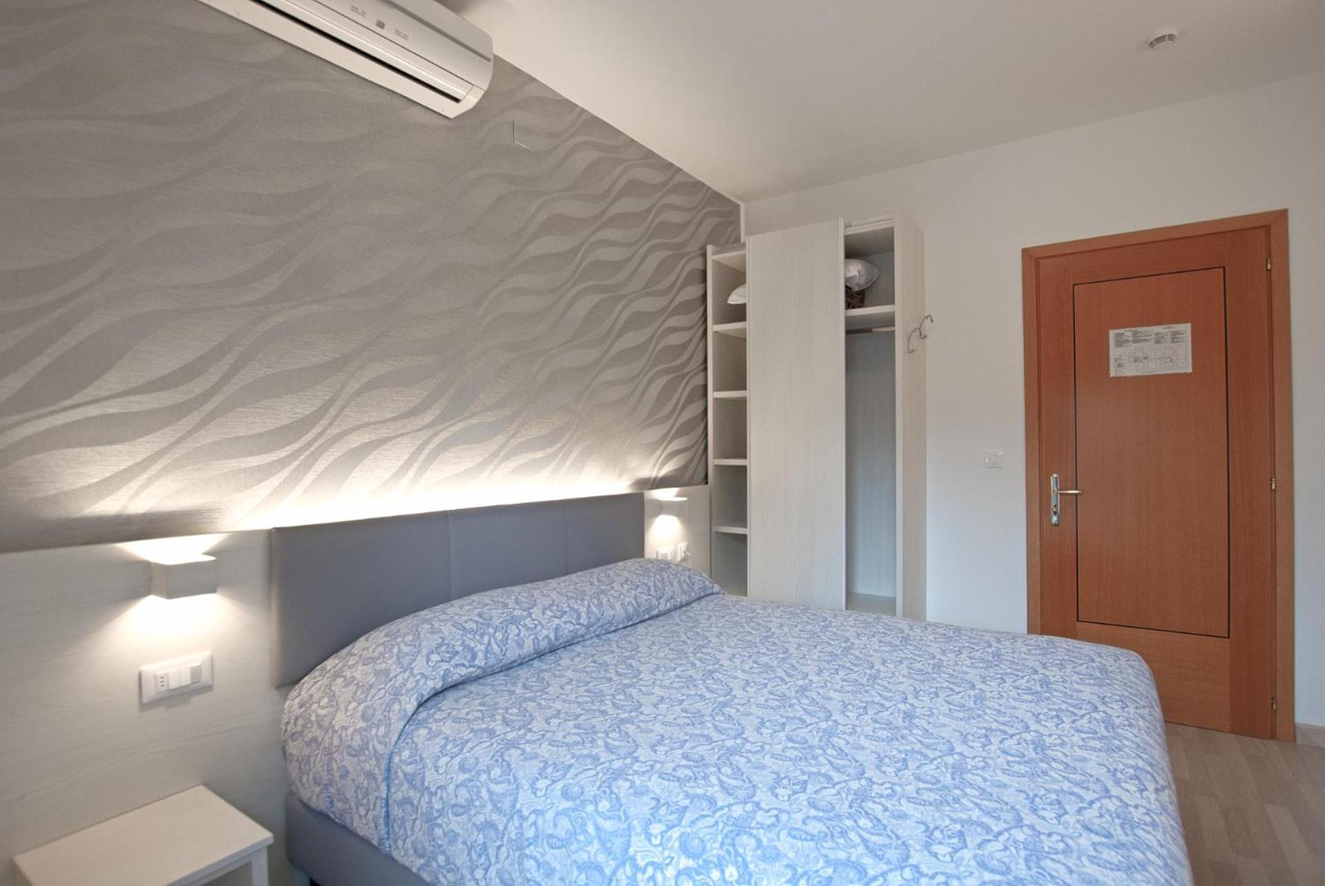 Hotel Paris 리그나노 사비아도로 외부 사진