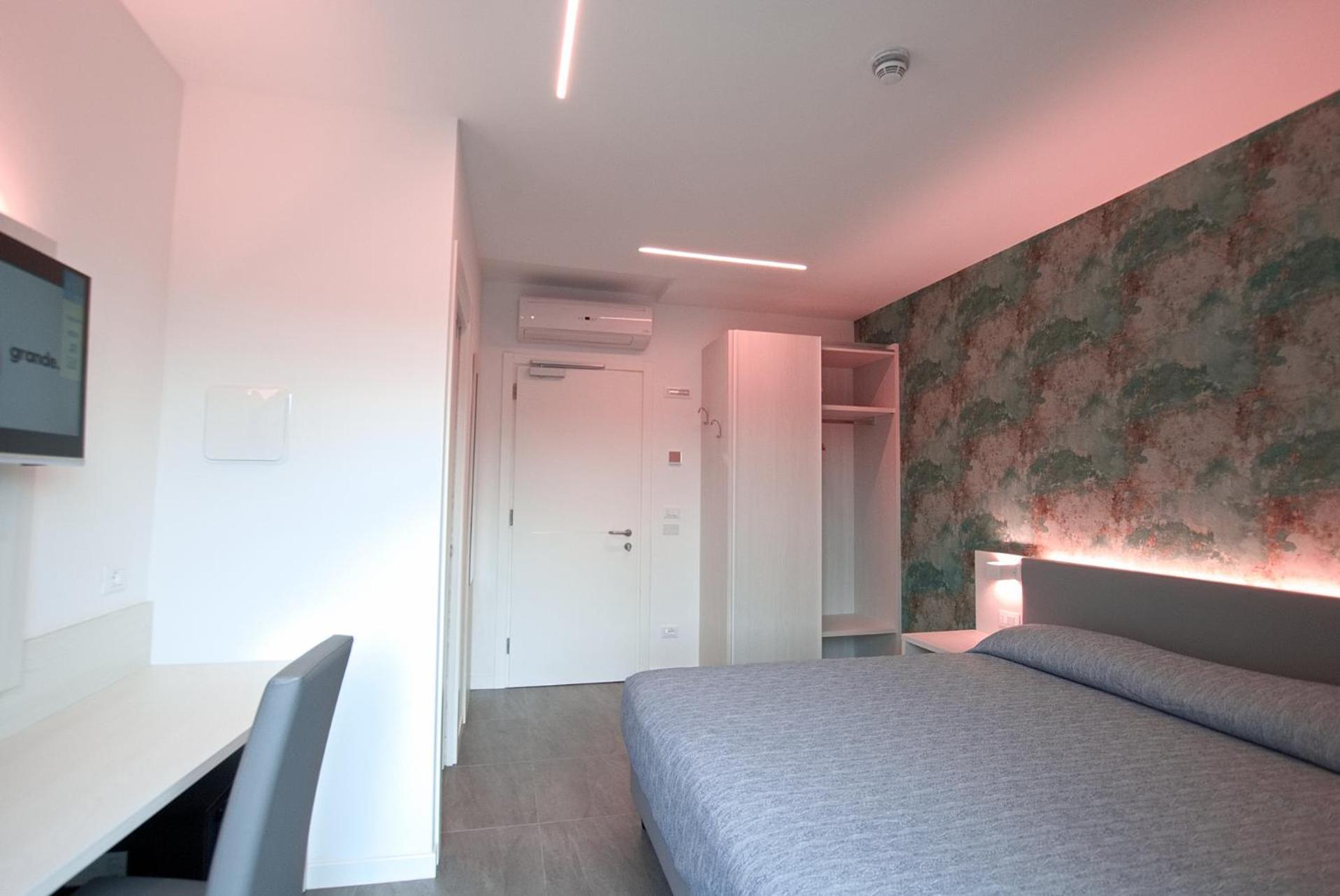 Hotel Paris 리그나노 사비아도로 외부 사진