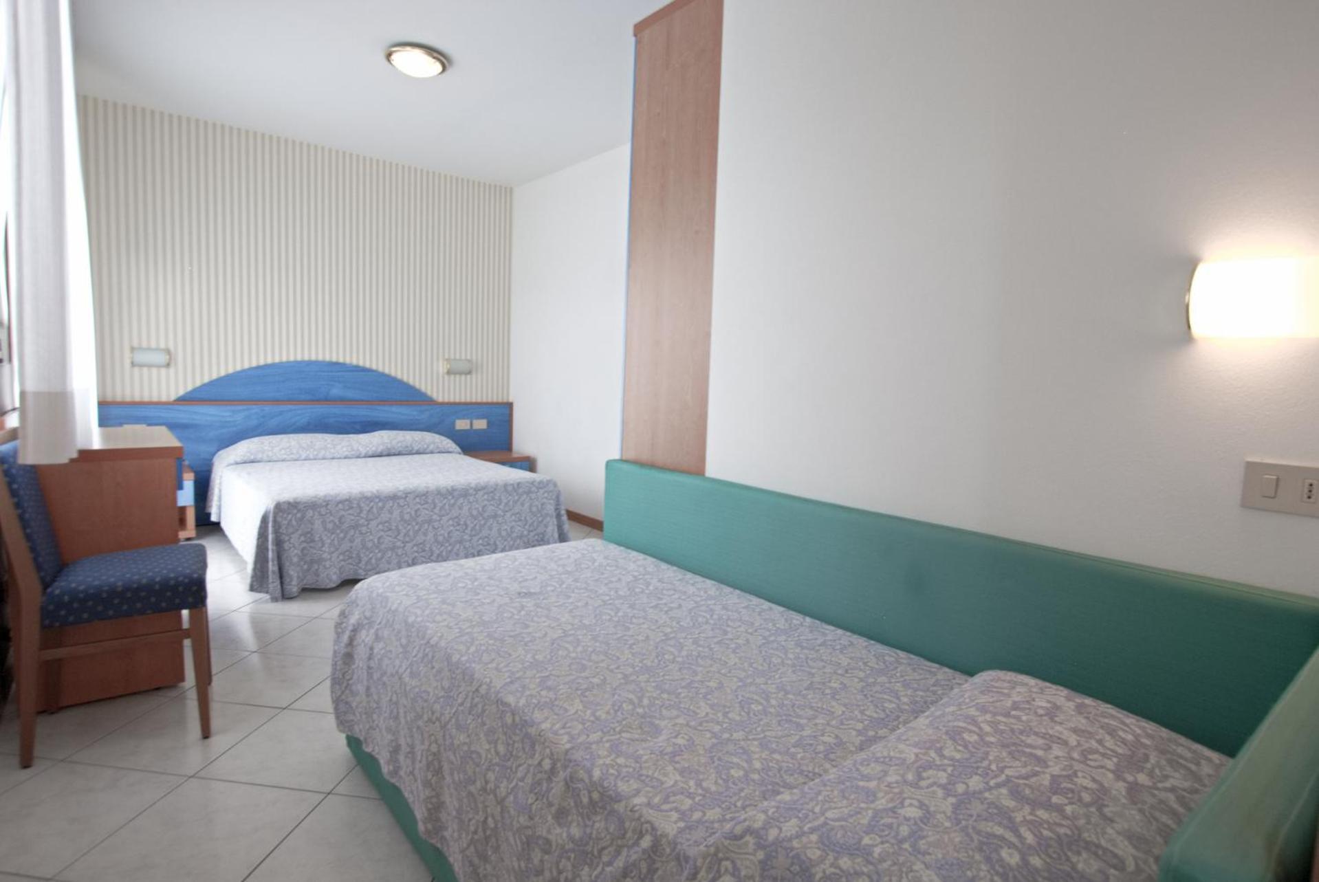 Hotel Paris 리그나노 사비아도로 외부 사진