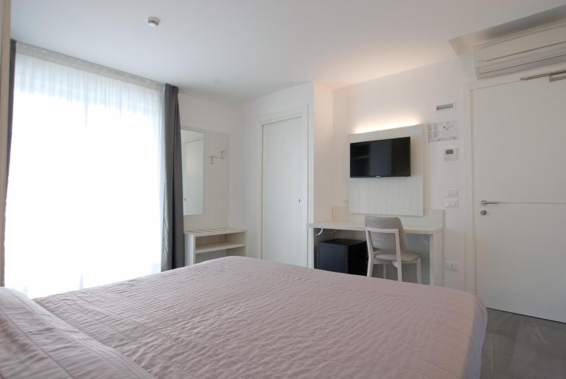 Hotel Paris 리그나노 사비아도로 외부 사진