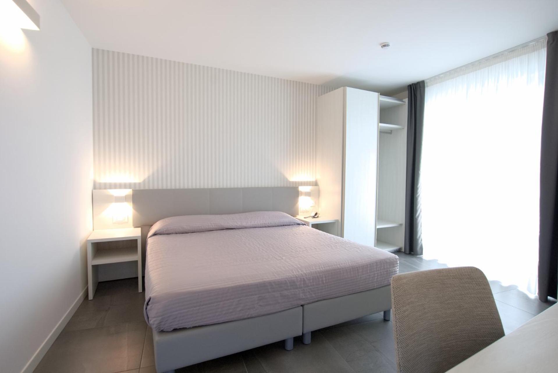 Hotel Paris 리그나노 사비아도로 외부 사진