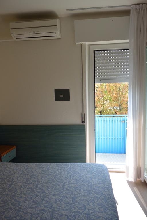 Hotel Paris 리그나노 사비아도로 외부 사진